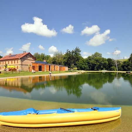 Hotel Rekreacni Areal Dvur Honetice Exteriér fotografie